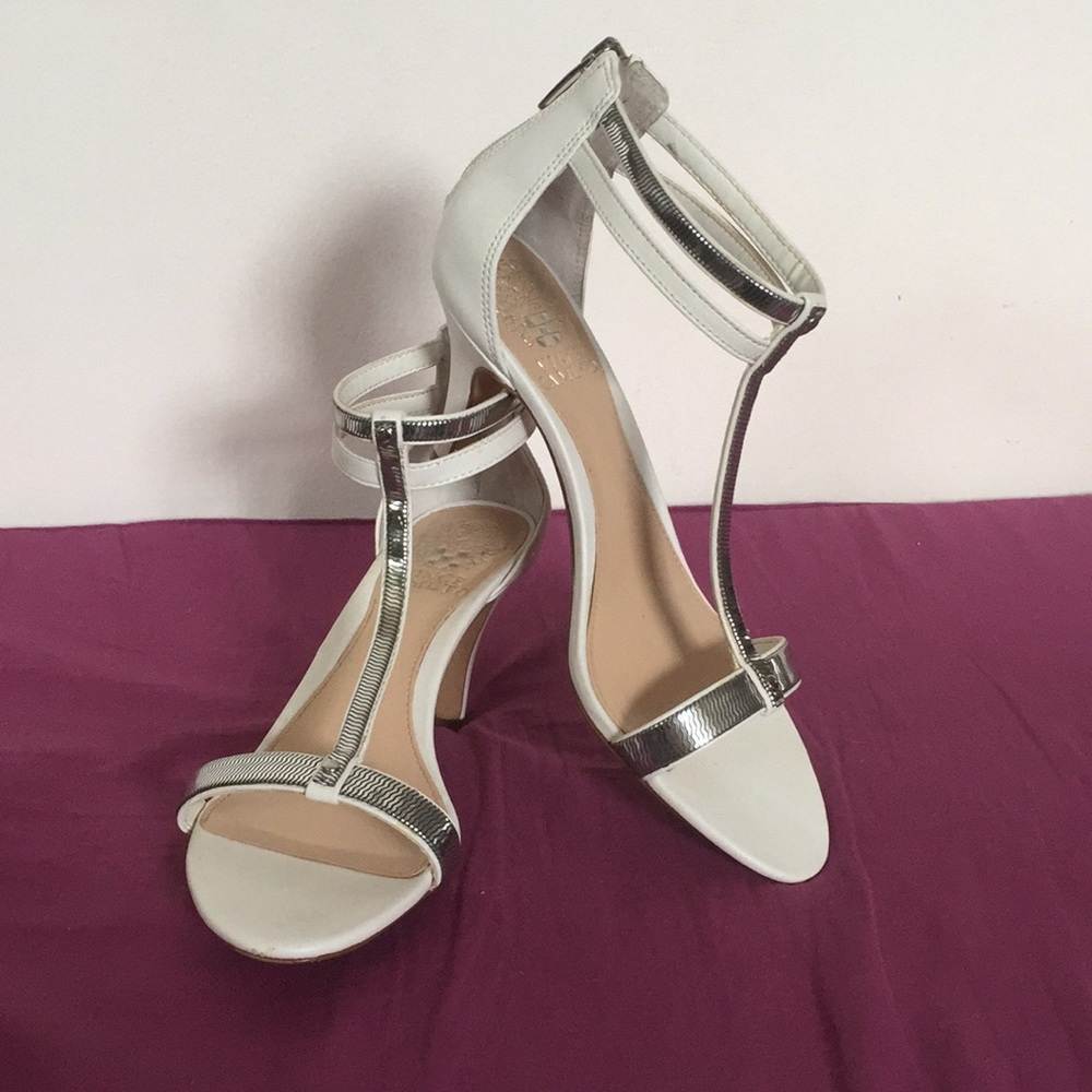 Vince Camuto Women’s Dress Sandal (Leather)